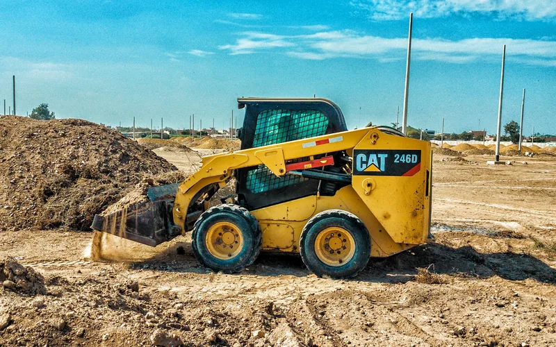 Miniîncărcător Caterpillar 216B